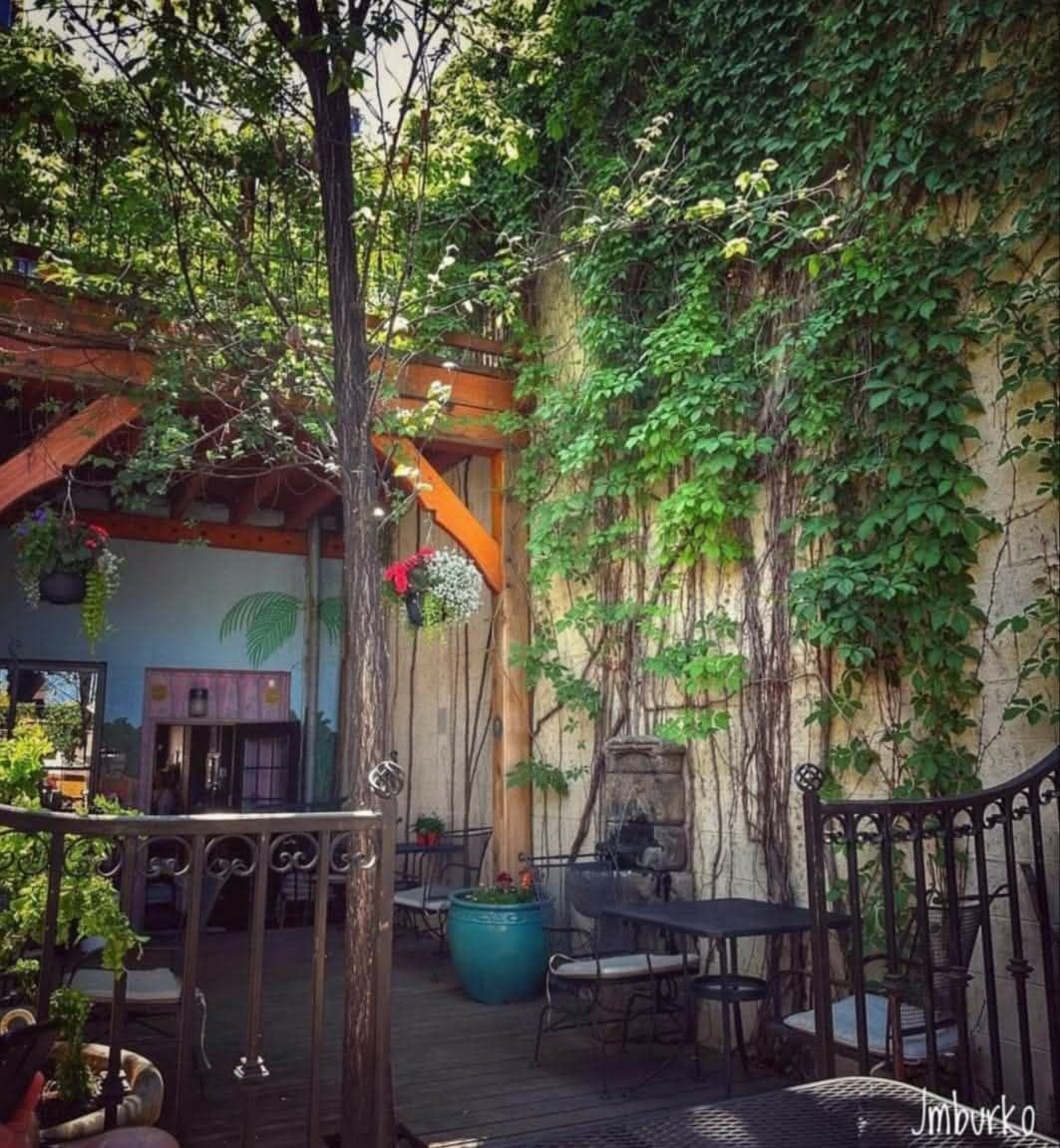 Bean Scene exterior